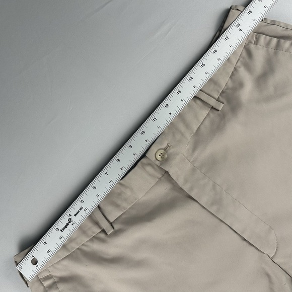 Peter Millar LSU Tigers College Logo Chino Shorts Mens size 40 Performance Golf - Picture 5 of 7